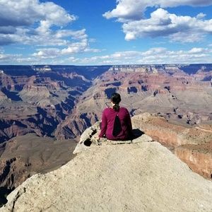 Meet your Posher, Nying